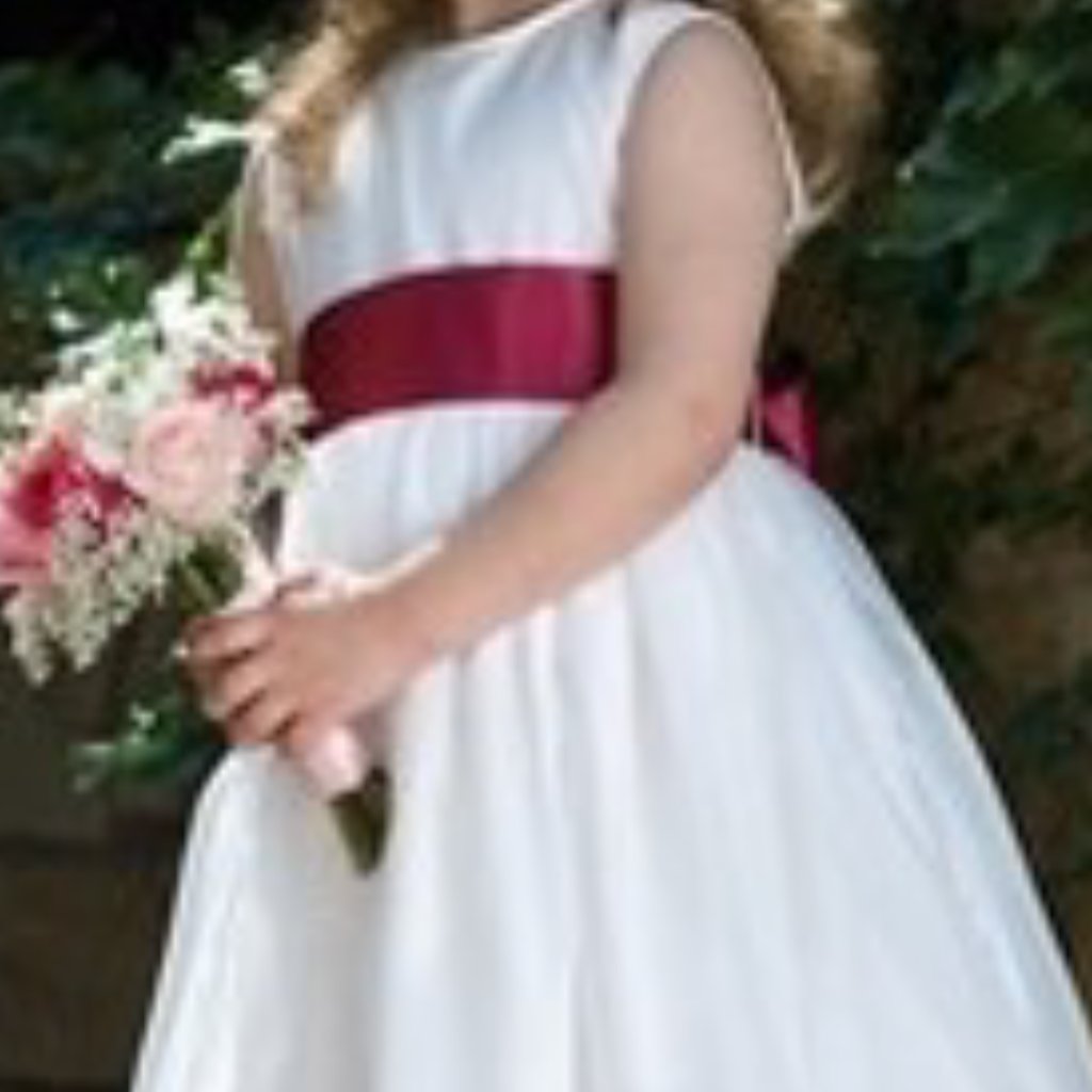 Strasberg Off White Sleeveless Dress.